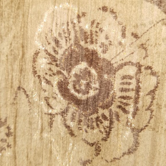 Kaelyn-Max Sheer button down - Picture 12 of 13